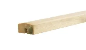 Unsere Abschlussbrett im Detail: 34 x 68 mm x 174 cm, passend zum Steckzaunsystem Klink und für das Steckzaunsystem Plank