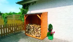 Mit einem Maß von ca. 149 x 78 x 165 cm bietet der Kaminholzschrank Ihnen reichlich Platz für Ihre Holzvorräte.