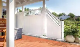 Mit moderner Rhombus-Optik: Wetterfester Kunststoff Sichtschutzzaun für Gärten und Terrassen