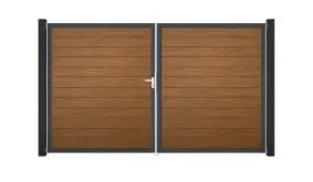 Witterungsbeständiges Doppeltor aus PVC-Lamellen im Dekor Golden Oak. Maß: 300 x 180 cm