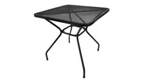 Der elegante Gartentisch Lindau aus Streckmetall in Anthrazit ist mit den Maßen 70 x 70 x 72 cm äußerst platzsparend und passt auch auf kleinere Balkone.