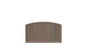 Mit stabilem Rahmen und geschlossener Füllung ist das kleine 180 x 90 auf 105 cm Zaunfeld mit Hochbogen in Monument Oak, mit senkrechtem Profilverlauf für jeden Zweck geeignet