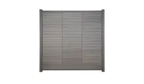 Unser BPC Sichtschutzsystem Glücksburg in der Variante Schiefergrau / Anthrazit. Mit 39 Lamellen wird ein 180 cm hohes Element erschaffen.