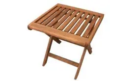 Der praktische Garten Klapphocker Göteborg hat ein Maß von ca. 45 x 45 x 45,5 cm. Durch seine kompakte Größe ist er auch als Beistelltisch, z.B. beim Grillen verwendbar.