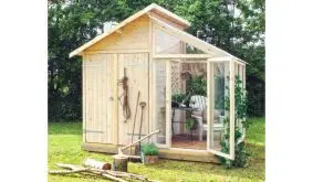 Platz für Ihre Ideen: Das Gartenhaus mit Gewächshaus vereint den Geräteschuppen mit einem vielseitig nutzbaren Glasanbau