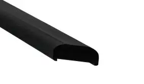 Terrassengeländer aus Mahagoni, ölbehandelt schwarz. Maße:  197 x 6 x 3,6 cm - Gehrung Links, schrägt auf 45 Grad ab.