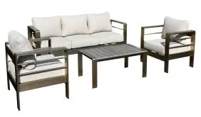 Die Outdoor Garnitur ist ein 4-teiliges Set für 5 Personen mit 3-Sitzer-Sofa, zwei Sesseln und passendem Loungetisch