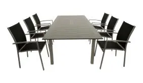 Die modernen Outdoor Möbel sind in zwei Varianten erhältlich: Als 7- und 9-teiliges Set. Dank des Ausziehtisches ist für Flexibilität gesorgt