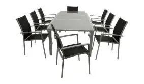 Vielseitige Nutzungsmöglichkeiten: Die Outdoor Sitzgruppen sind als 7- und 9-teilige Sets mit Stapelsesseln und Ausziehtisch erhältlich