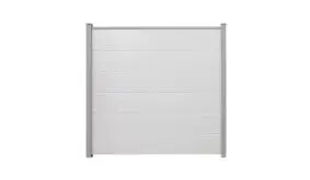 Blickdichter Steckzaun aus wetterfestem PVC in Weiß. Maß: 180 x 180 cm