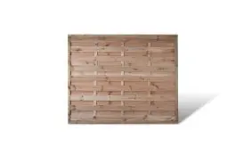 Ein Sichtschutz Element mit offenem Charakter und einem Maß von: 180 x 150cm