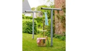 Für den Garten: Silberfarbenes 520 x 130 x 200 cm Wäscheleinen Befestigungssystem in T-Form zum Einbetonieren