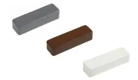 Zaunlatten Kappen in Weiß, Braun oder Anthrazit - 74 x 20 mm. Erhältlich in gerader und gerundeter Form.