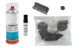 Das Zaunzubehör der Aluminium Zaunserie Preston. Beinhaltet: Reparatur-Lackstift, Reparaturlack 400 ml, Bausatz für Staktenzaun, Montageschuh und Schraubkappen - Anthrazit.