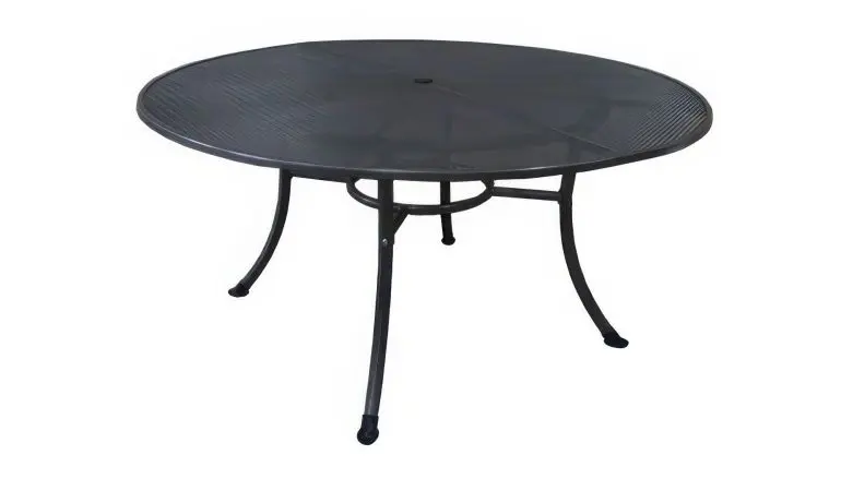 Für bis zu 8 Personen: Wetterfester und robuster Ø 150 x 72 cm Streckmetall Gartentisch mit Schirmloch in der Tischplatte.