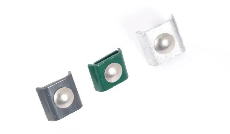 Der Verbinder für Doppelstabmatten 6/5/6 mm ist bei meingartenversand.de in drei Farben erhältlich