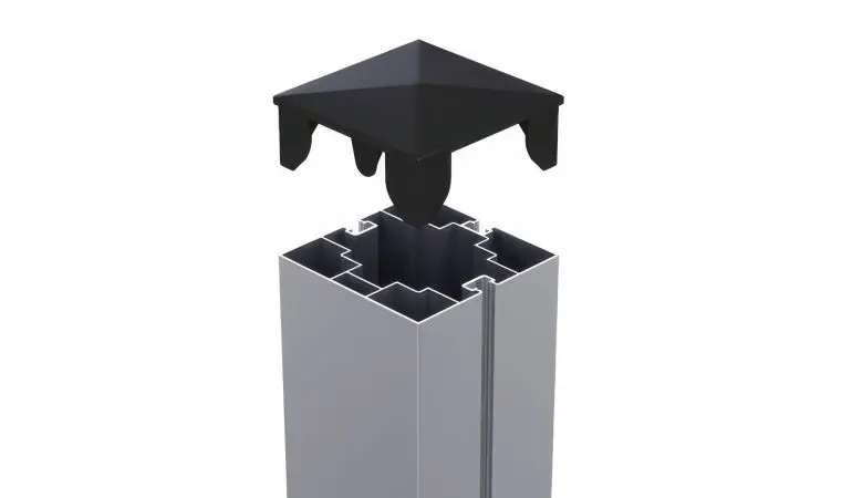 Der silberfarben eloxierte 7,5 x 7,5 cm Alu Zaunpfosten ist in zwei Längen erhältlich: in 192,5 cm zum Aufschrauben und in 240 cm zum Einbetonieren