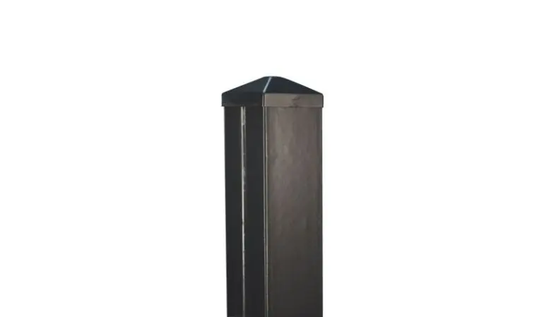 Der 7 x 7 cm Pfosten für den Aluminiumzaun Preston verfügt über einen stabilen 1,5 mm starken Aluminiummantel mit zusätzlicher Pulverbeschichtung. Dies verspricht Langlebigkeit ohne viel Aufwand.