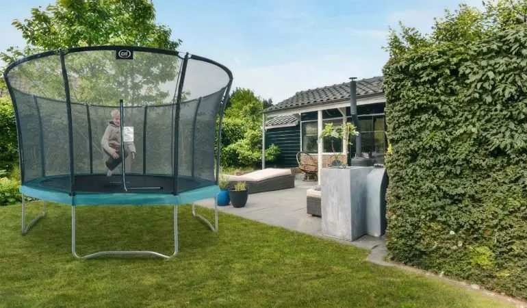 Gartentrampolin mit Ø 315 cm Sprungfläche und Sicherheitsnetz. Erhältlich in 2 Farben (Schwarz und Grün)