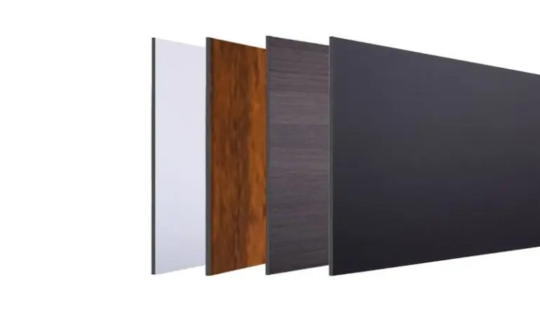 Die extrabreiten 179,2 x 32,9 x 0,6 cm HPL Steckzaun Lamellen sind in Anthrazit, Esche Grau, Rostoptik und Weiß erhältlich  