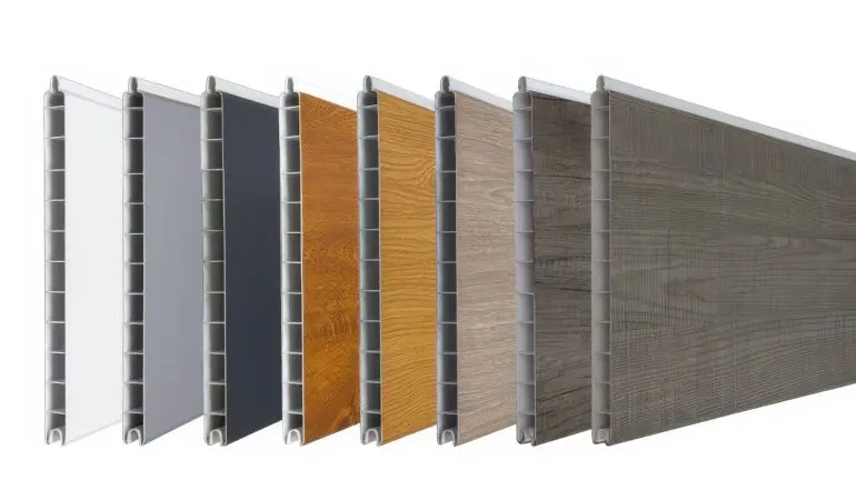 Extrabreit, extraschön: Die 180 x 28,4 x 1,9 cm PVC Lamellen Premium gibt es in 8 Designs