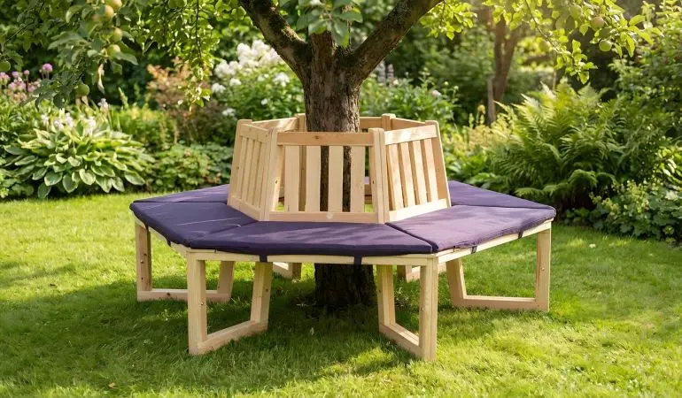 Rundbank Holzdorf als Baumbank rund um den Baum im Garten