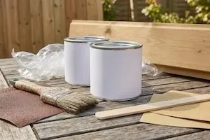 Holz wetterfest machen. So geht Holzschutz im Außenbereich Holz wetterfest machen. So geht Holzschutz im Außenbereich