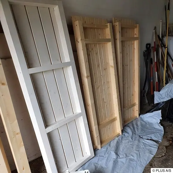 Der Anstrich verbessert die Haltbarkeit. Und sieht dekorativ aus