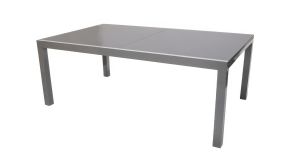 Der Garten Ausziehtisch Preston II aus rostfreiem, pulverbeschichteten Aluminium in Silbergrau mit einer grauen Platte aus Sicherheitsglas ist regenfest und pflegeleicht und somit ein langlebiger Begleiter für Ihren Outdoorbereich.