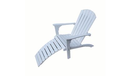 Ein preiswertes Luxusgut: Der 140 x 58 x 88 cm Deckchair aus lackiertem Kiefernholz