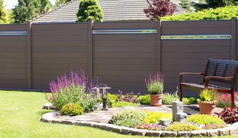 Der BPC Sichtschutz ist der perfekte Sicht- und Windschutz für Ihren Garten