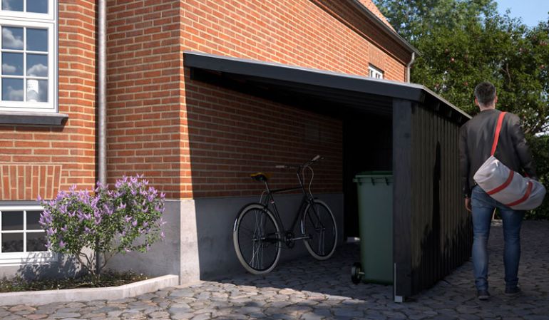 Die praktische Alternative zum freistehenden Gartenhaus: 430 x 217 x 167/216 cm Anlehngerätehaus aus naturbelassener Kiefer/Fichte. Hier sehen Sie ein kundenseitig schwarz farbgrundiertes Modell