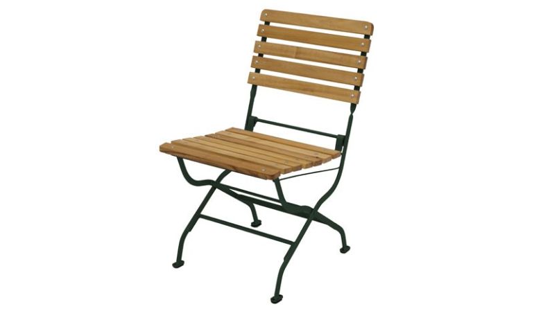 Mit einer Sitzfläche und Lehne aus edlem Robinienholz: Der 47 x 62,5 x 83 cm Klappstuhl Karlskrona 